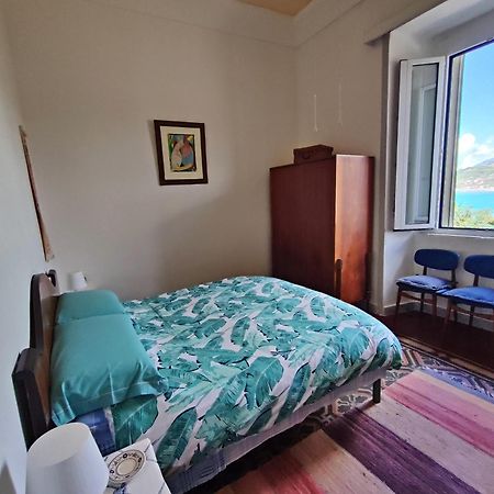 Panoramic Apartments In Villa In Center "The Beach And The Cliff" 1 Агрополи Екстериор снимка